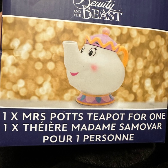 New and Unused Mrs. Potts "Beauty and the Beast" Teapot - Picture 7 of 8